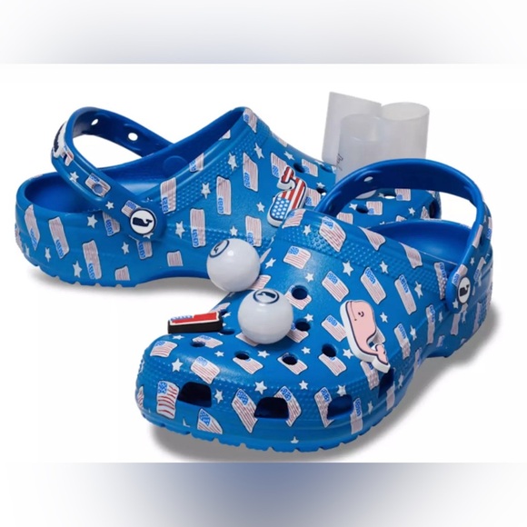 NWT Crocs - Classic Vineyard Vines Clogs Bright Cobalt Blue Mens sz 13 - Picture 1 of 13